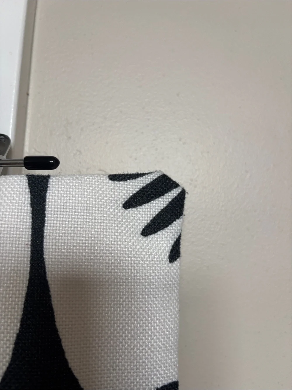 17” x 17” Crane Print Pillow Cover